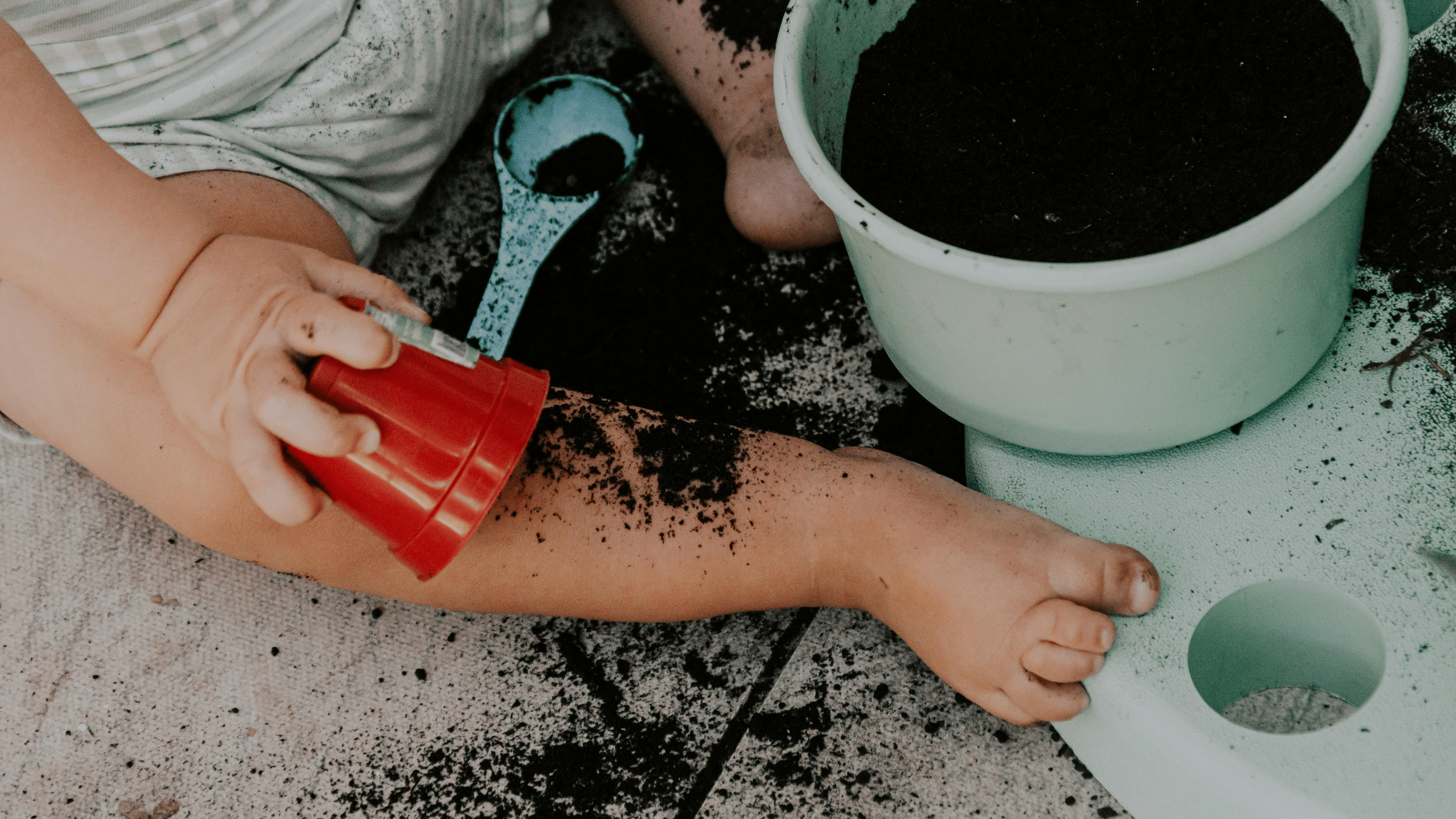 A Bagunça Faz Parte: Brincar, Explorar e Viver a Infância