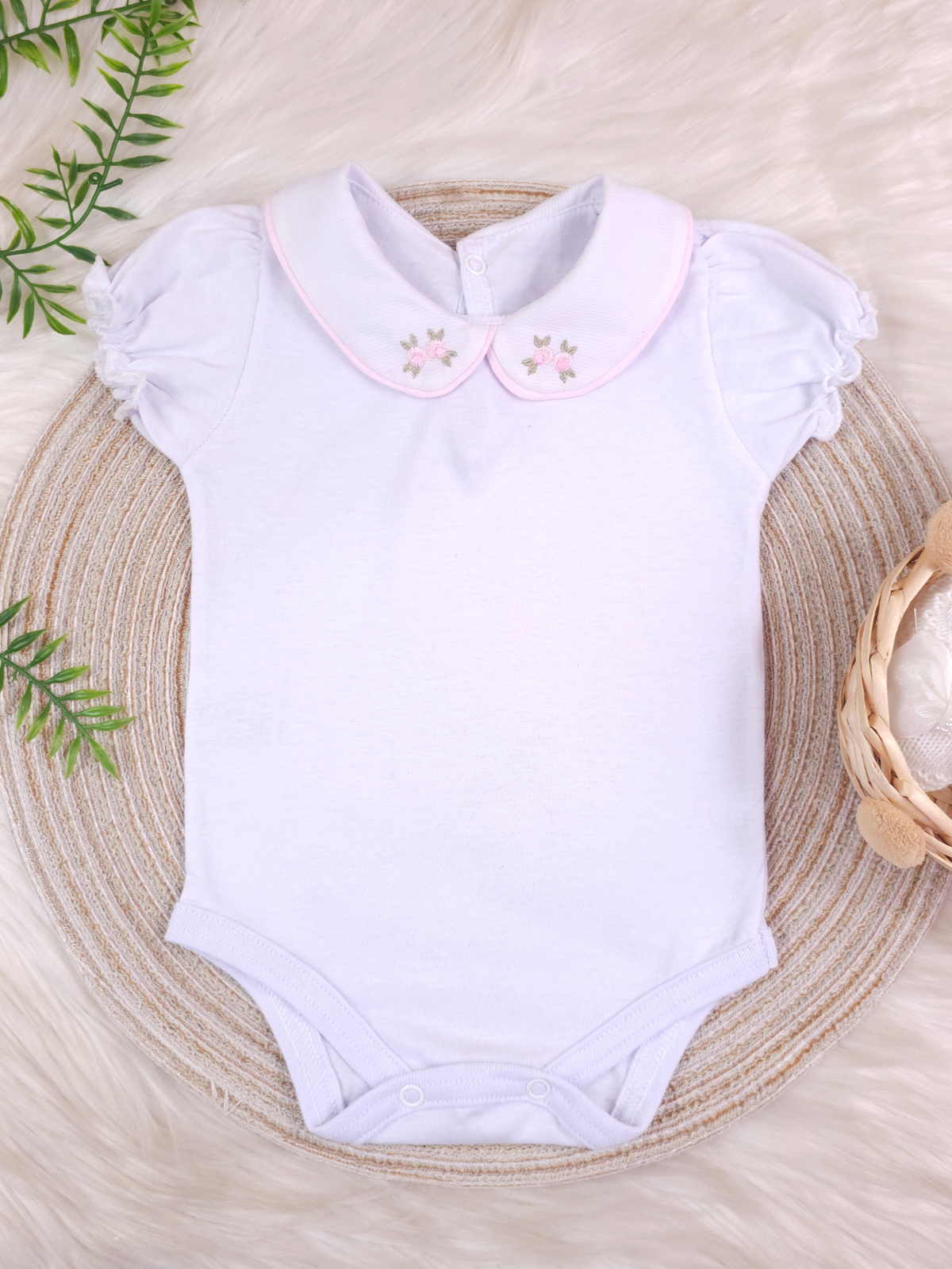 Body Bebê Menina 100% Algodão com Gola Rococó Bordada RN ao G