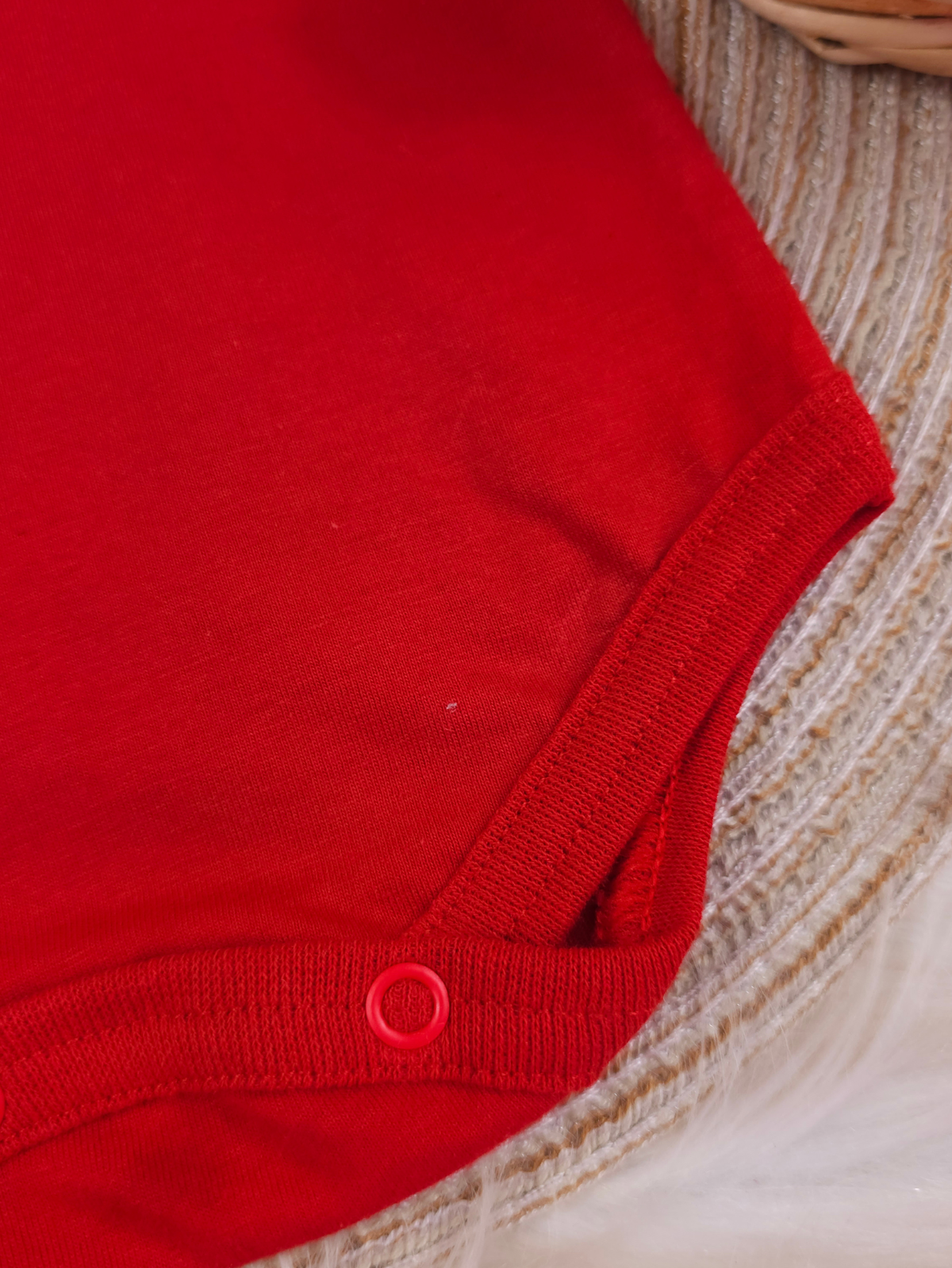 Body Menina Bebê Vermelho com Gola Cereja Delicado Manga Curta 100% Algodão