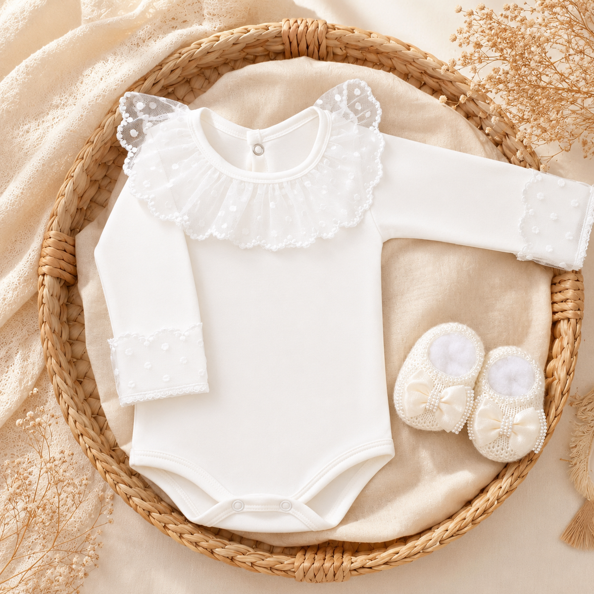 Body Menina Infantil Off-White Gola Rendada 100% Algodão Manga Longa RN ao G