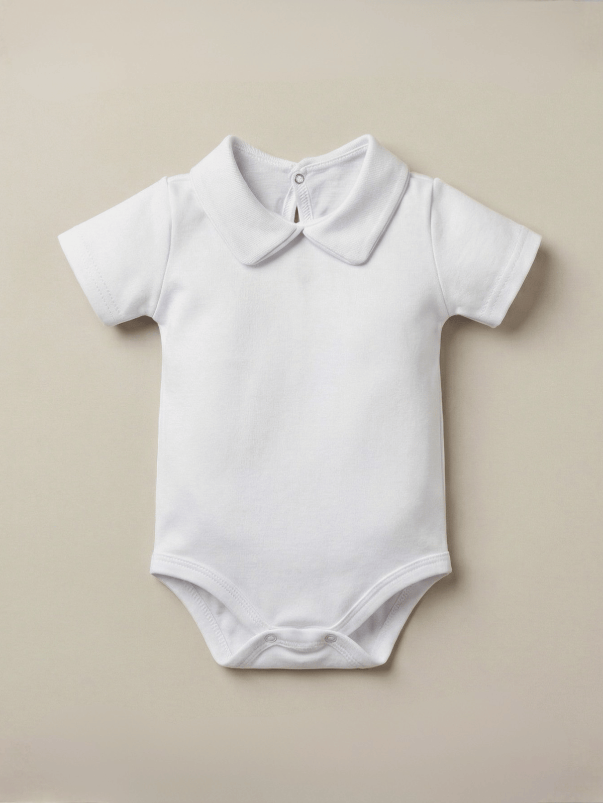 Body Bebê Menino Branco com Gola Polo Vivo Branco Manga Curta 100% Algodão
