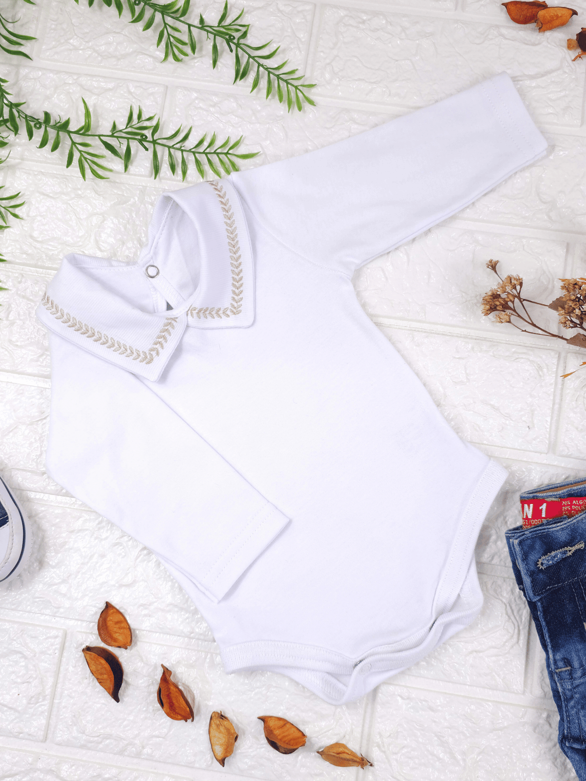 Body Bebê Menino Branco com Gola Polo Trigal Cappuccino Manga Longa 100% Algodão