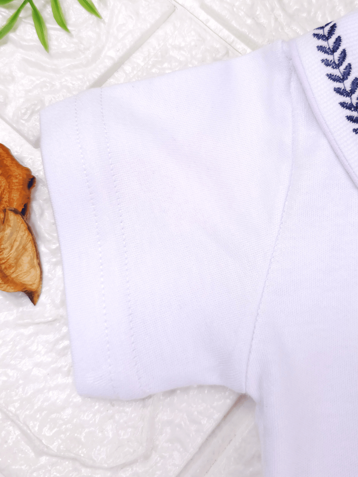 Body Bebê Menino Branco com Gola Polo Trigal Marinho Manga Curta 100% Algodão