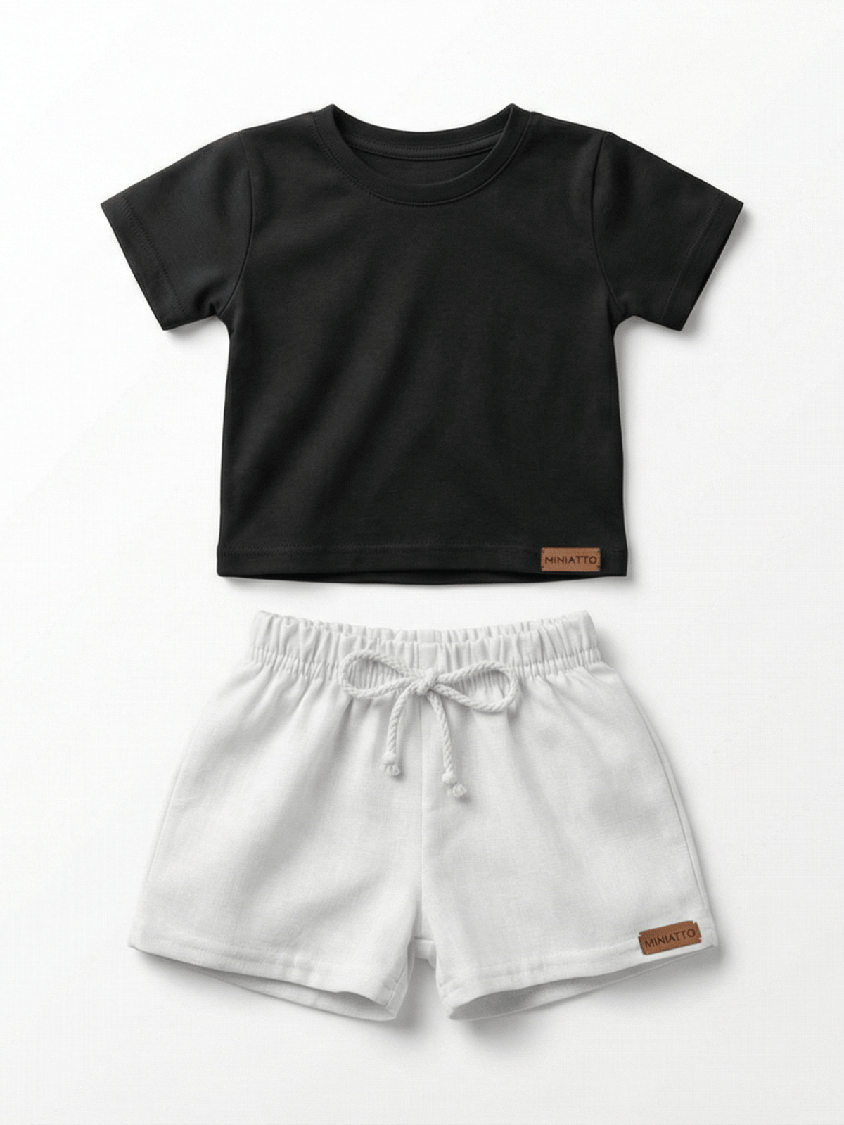 Conjunto Bebê Menino Verão Camiseta Algodão 100% + Short Linho Preto/Branco (0-4)