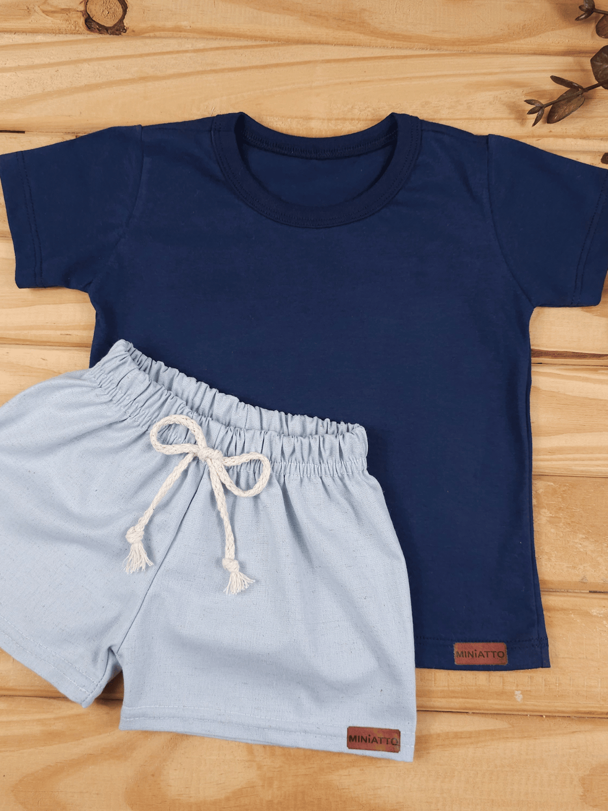Conjunto Bebê Menino Verão Camiseta Algodão 100% + Short Linho Azul Marinho/Azul (0-4)