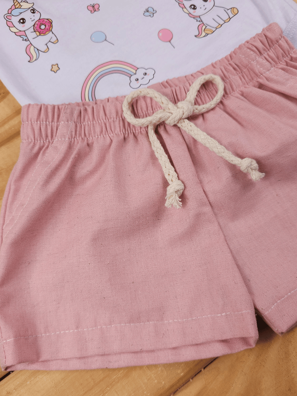 Conjunto Bebê Menina Body Alcinha Unicórnio e Short Linho