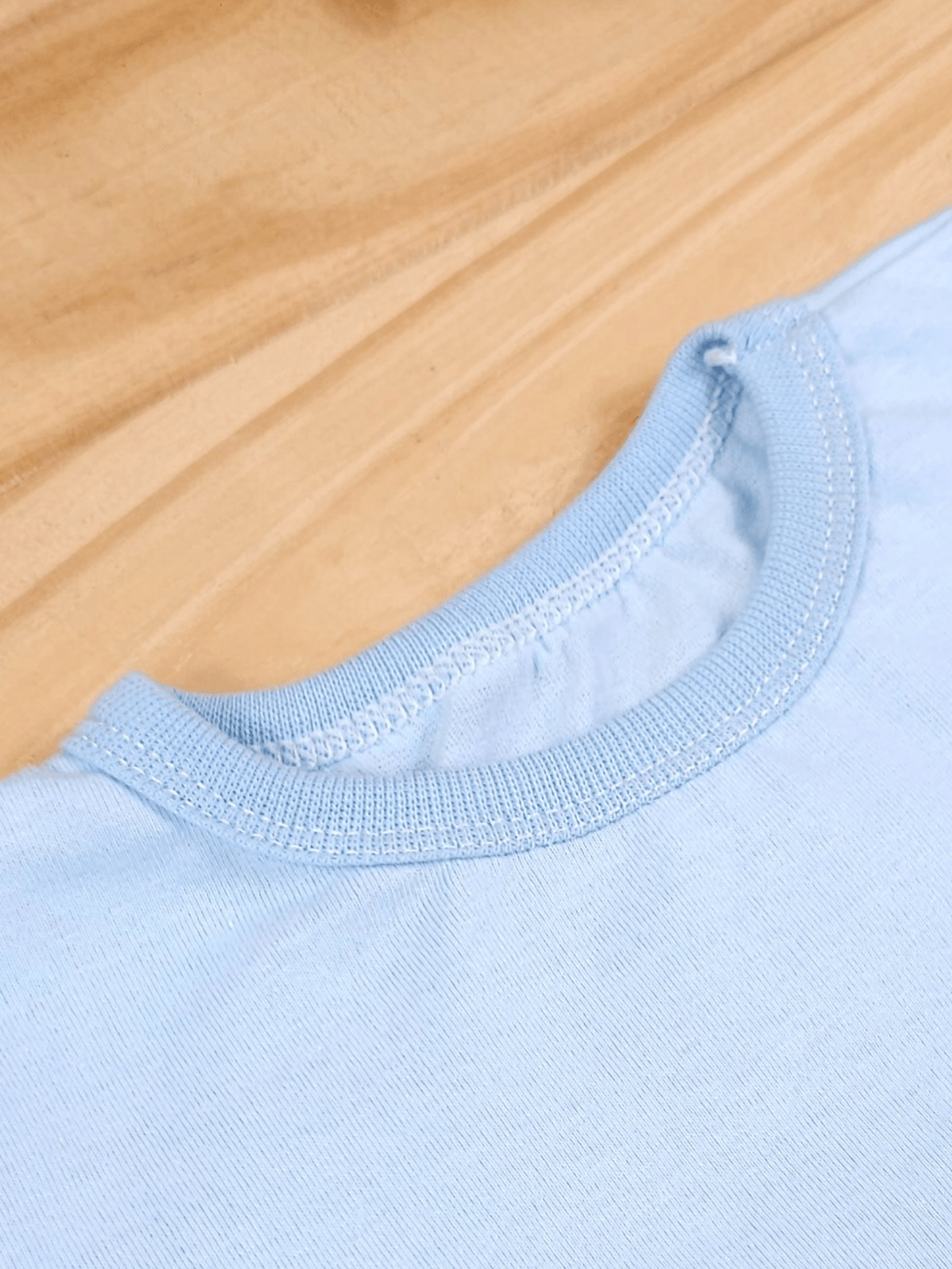 Conjunto Bebê Menino Verão Camiseta Algodão 100% + Short Linho Azul Bebê/Branco (0-4)