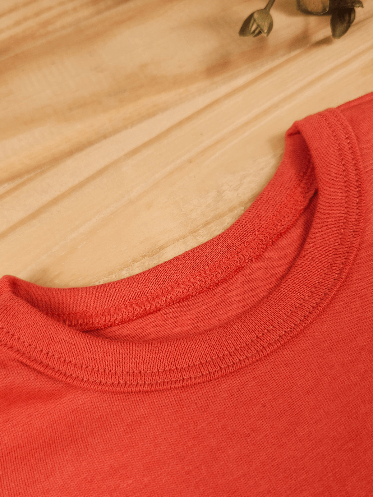 Conjunto Bebê Menino Verão Camiseta Algodão 100% + Short Linho Laranja Ferrugem/Branco (0-4)