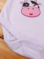 Conjunto Bebê Menina Body de Alcinha com Vaquinha e Short Rosa Babadinho Mesversário