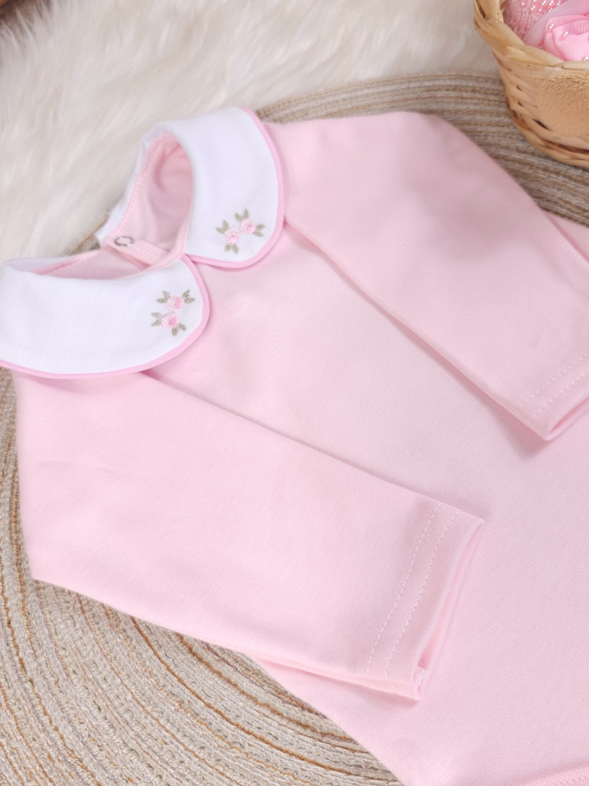 Body Bebê Menina Algodão – Gola Bordada Rococó – Maternidade