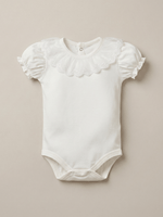 Body Bebê Menina Off-White 100% Algodão Gola Rendada Manga Curta RN ao G