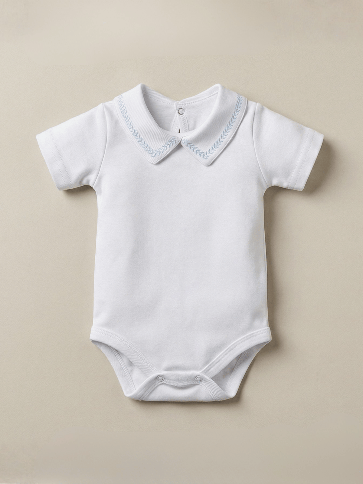 Body Bebê Menino Branco com Gola Polo Trigal Azul Manga Curta 100% Algodão