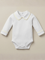 Body Bebê Menino Branco com Gola Polo Vivo Amarelo Manga Longa 100% Algodão