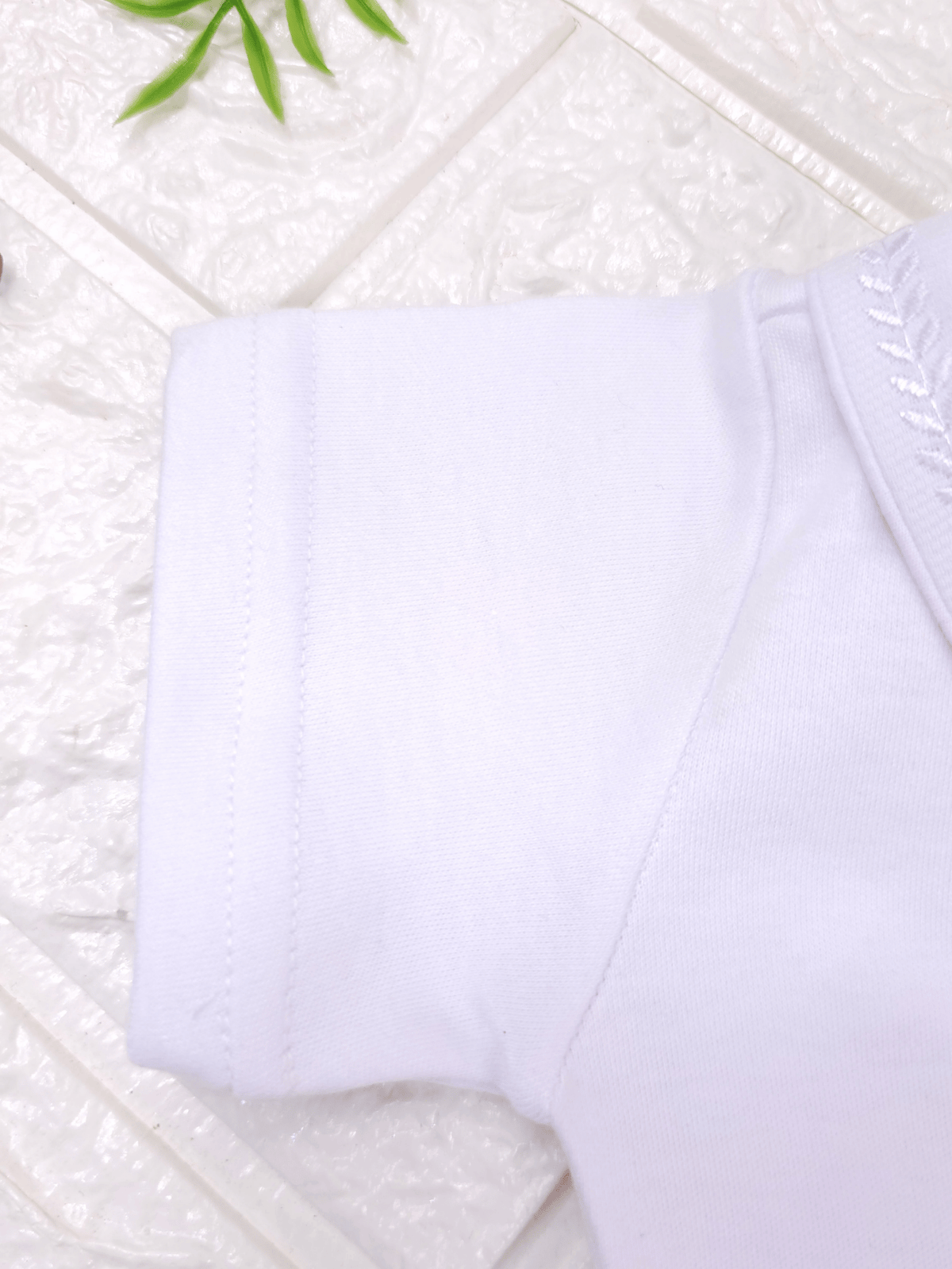 Body Bebê Menino Branco com Gola Polo Trigal Branco Manga Curta 100% Algodão