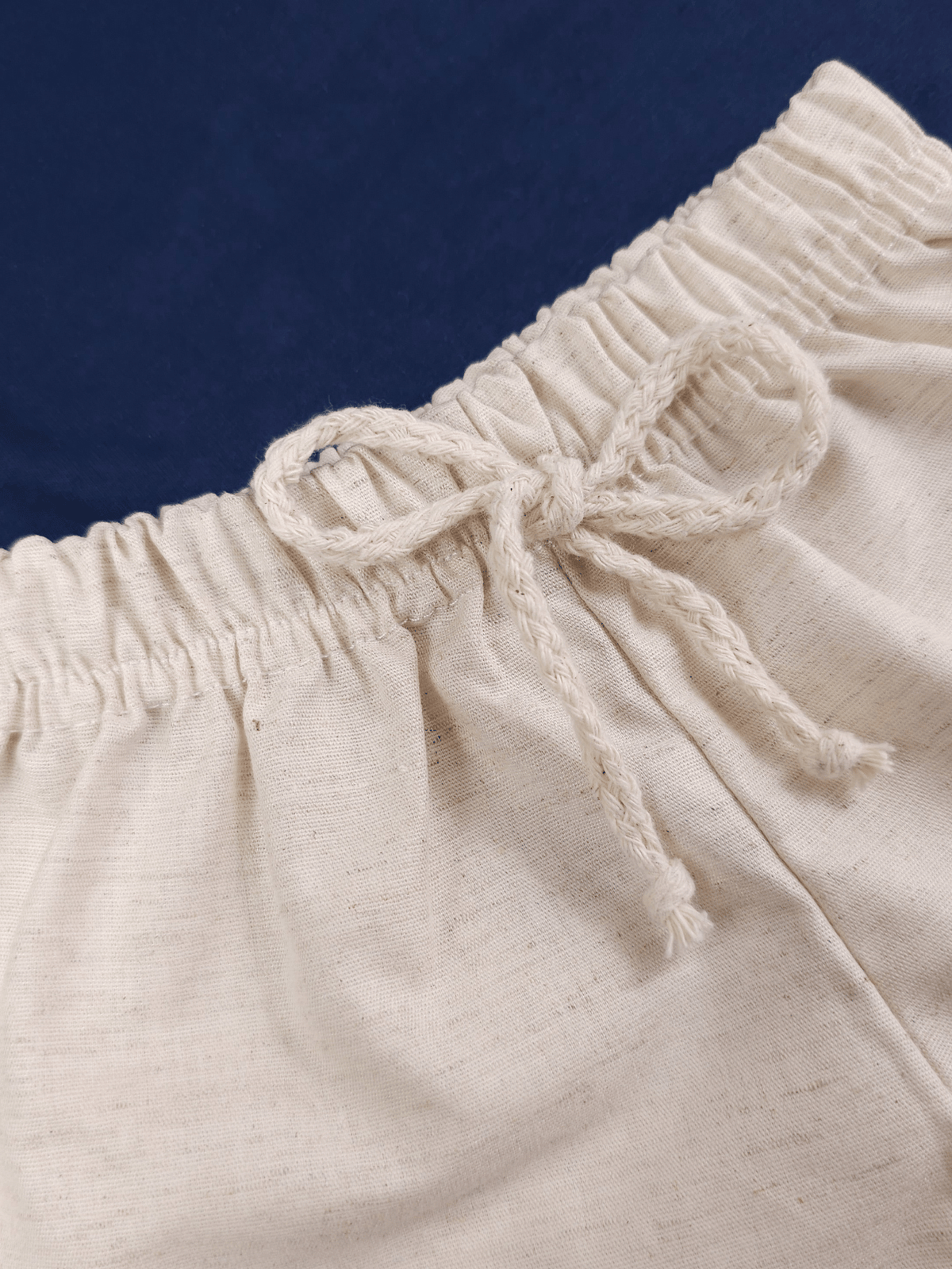 Conjunto Bebê Menino Verão Camiseta Algodão 100% + Short Linho Azul Marinho/Off-White (0-4)