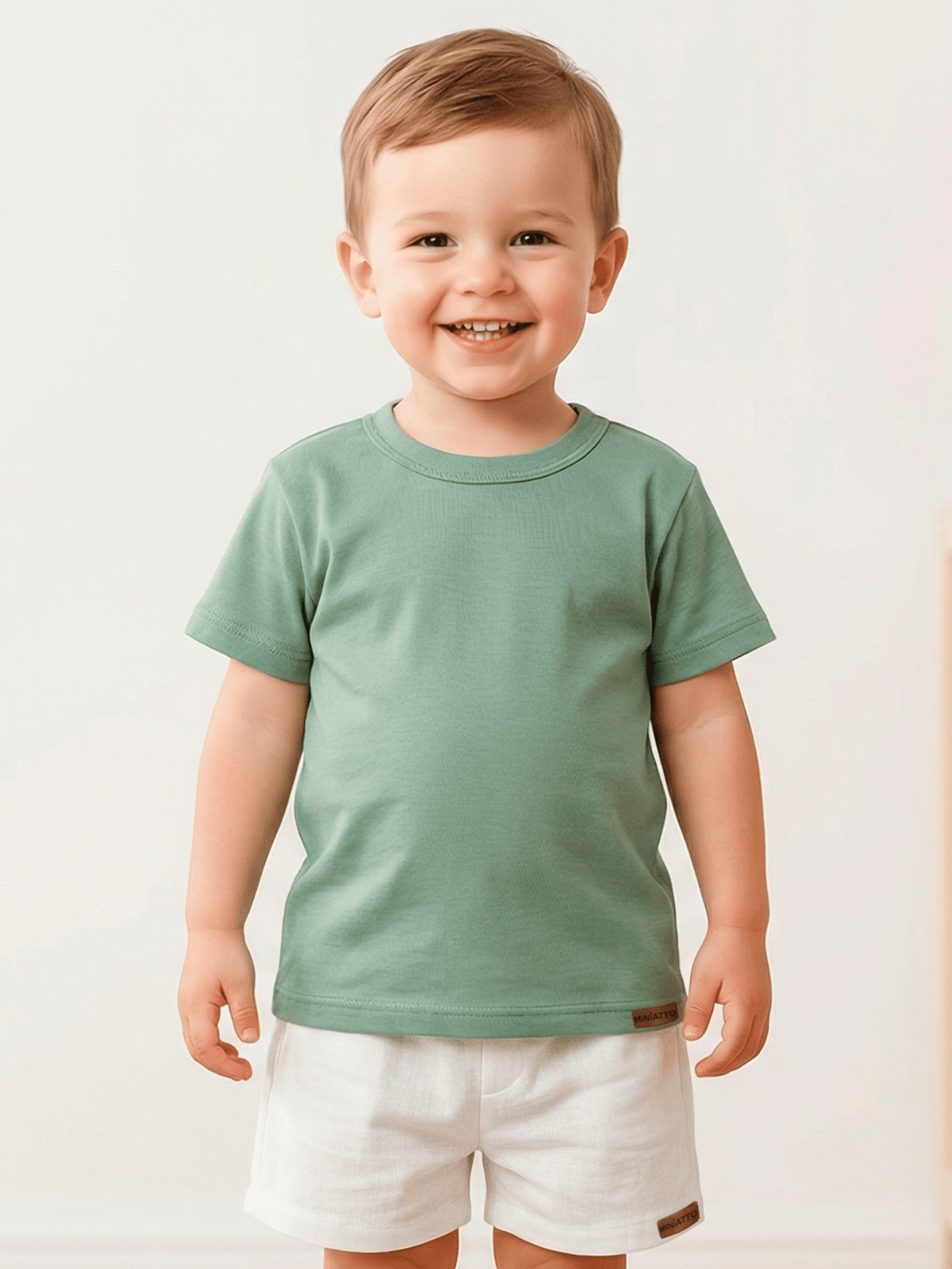 Conjunto Bebê Menino Verão Camiseta Algodão 100% + Short Linho Pistache/Branco (0-4)