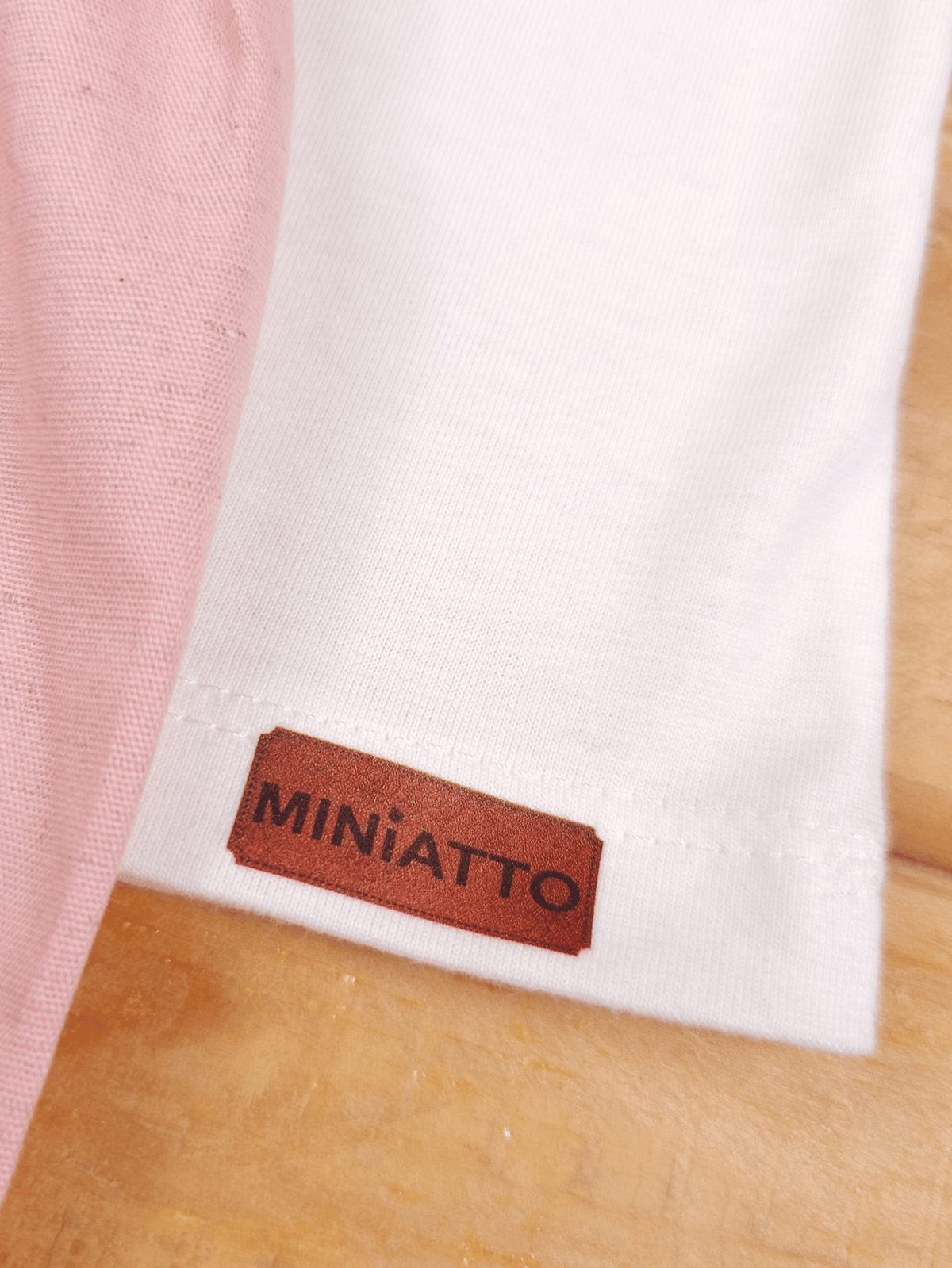 Conjunto Bebê Menino Verão Camiseta Algodão 100% + Short Linho Off-White/Rosa (0-4)