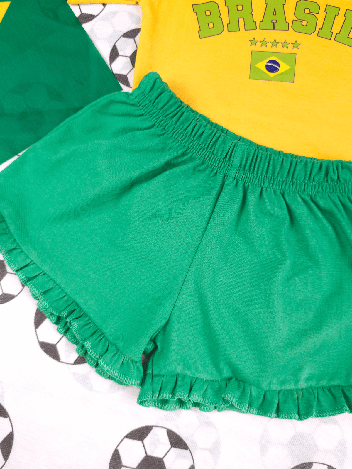 Conjunto Roupa Infantil Menina Body Brasil Amarelo e Short Babadinho Bebê