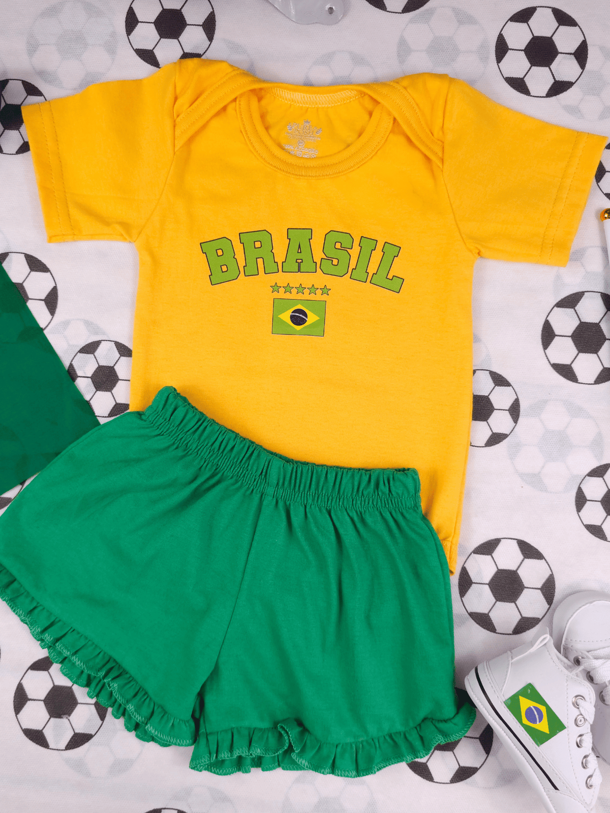 Conjunto Roupa Infantil Menina Body Brasil Amarelo e Short Babadinho Bebê
