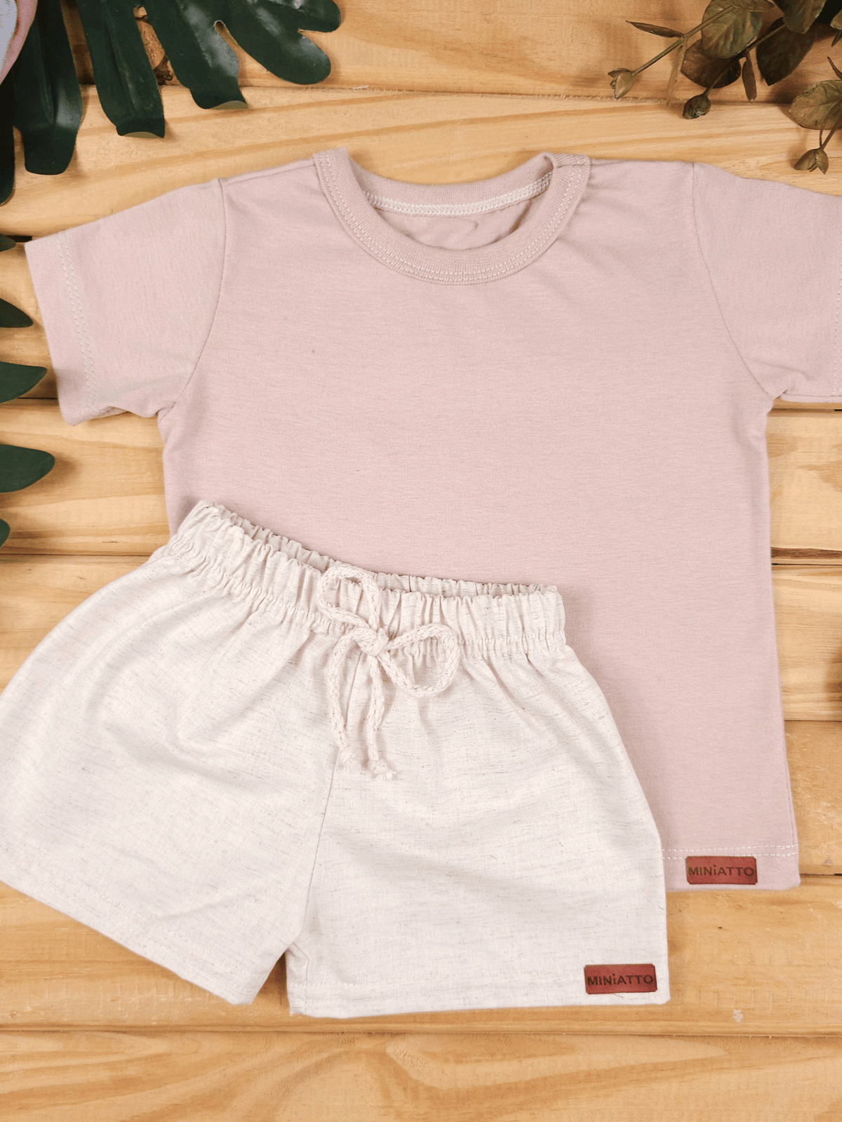 Conjunto Bebê Menino Verão Camiseta Algodão 100% + Short Linho Cappuccino/Off-White (0-4)