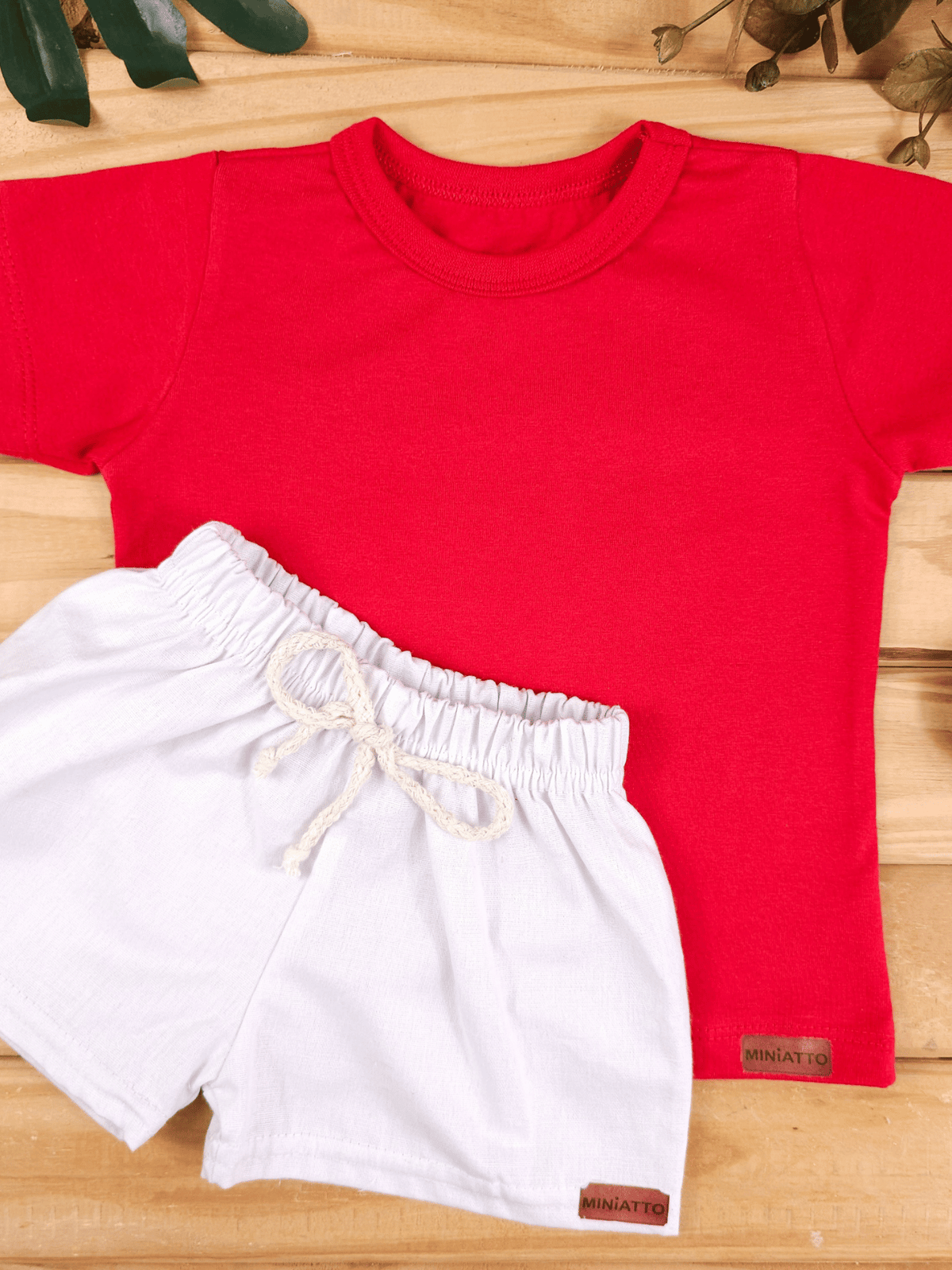 Conjunto Bebê Menino Verão Camiseta Algodão 100% + Short Linho Vermelha/Branco (0-4)