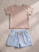 Conjunto Bebê Menino Verão Camiseta Bege e Short Azul